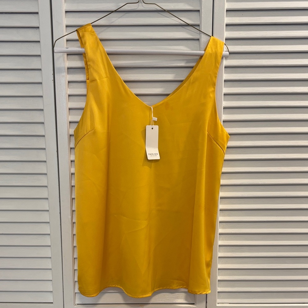 Ekouaer Canary Yellow Sleeveless Blouse
